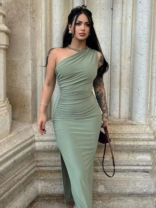 Sleeveless Slim Silhouette